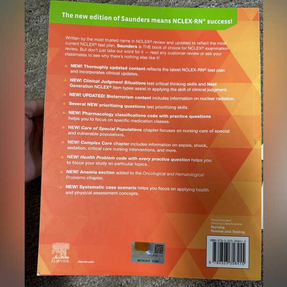 NCLEX RN Examination Book 8th edition By Saunders with Evolve access - Picture 2 of 5